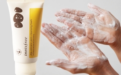 Sữa Rửa Mặt Làm Sạch Sâu Tro Núi Lửa Innisfree Jeju Volcanic Pore Cleansing Foam 150ml