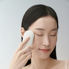Thiết bị làm đẹp massage mặt tăng hấp thụ mỹ phẩm chống lão hóa trẻ hóa da Make On Gem Sono Therapy