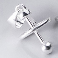 Charm bạc làm mặt dây chuyền gắn hạt đá tròn hình chuông doremon
