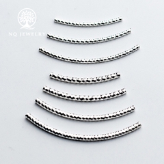 Charm bạc ống xoắn họa tiết xỏ ngang
