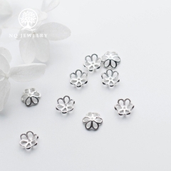Charm bạc chụp hạt hoạ tiết hoa văn (trắng)