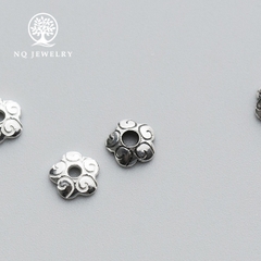 Charm bạc chụp hạt hoạ tiết hoa văn