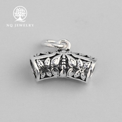 Charm bạc hình trụ xỏ ngang để gắn charm treo mẫu