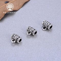 Charm bạc gắn charm treo họa tiết hoa văn