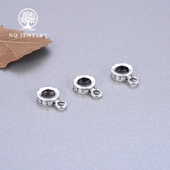 Charm bạc gắn charm treo họa tiết chấm bi