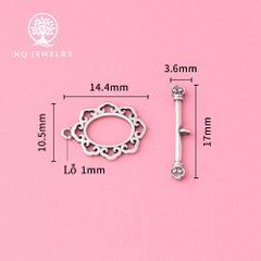 Charm bạc hình khóa họa tiết hoa lá