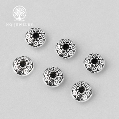 Charm bạc chặn hạt hình đĩa bay họa tiết
