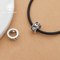 Charm bạc chặn hạt hình trụ họa tiết lục tự minh chú