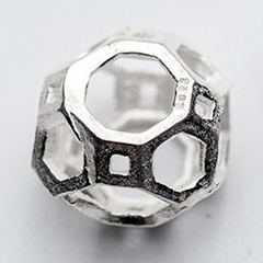 Charm bạc chặn hạt hình đa giác xỏ ngang