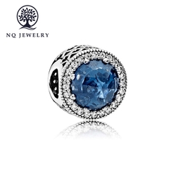 Charm bạc xỏ ngang đính đá pandora