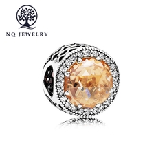 Charm bạc xỏ ngang đính đá pandora