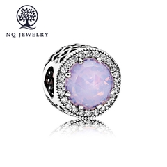 Charm bạc xỏ ngang đính đá pandora