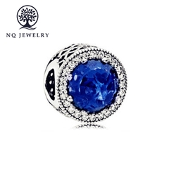 Charm bạc xỏ ngang đính đá pandora