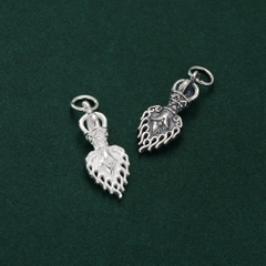 Charrm bạc treo họa tiết pháp bảo họa tiết lửa thiên