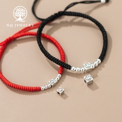 Charm bạc hình vuông mặt cười