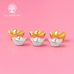 Charm bạc mạ vàng hình nén vàng