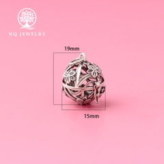 Charm bạc treo họa tiết đựng hạt