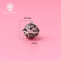 Charm bạc treo họa tiết đựng hạt