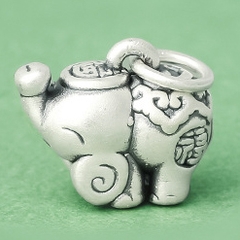 Charm bạc hình cá voi dễ thương treo