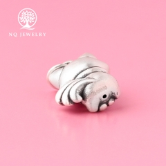 Charm bạc treo hồ ly cười
