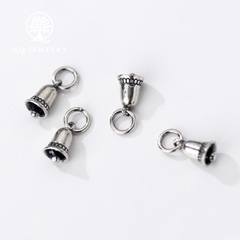 Charm bạc treo hình chiếc chuông