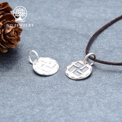 Charm bạc hình chữ VẠN treo