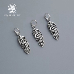 Charm bạc Lông vũ treo