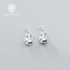 Charm bạc mèo treo