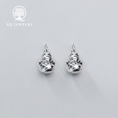 Charm bạc mèo treo