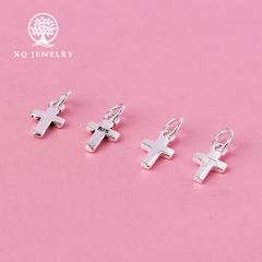 Charm bạc thánh giá treo