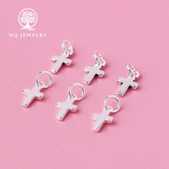 Charm bạc thánh giá treo