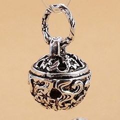 Charm bạc hình chuông tròn mặt treo