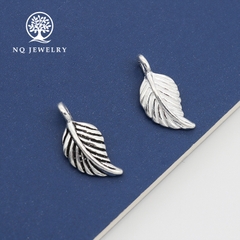Charm bạc hình chiếc lá treo