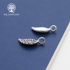 Charm bạc hình chiếc lá treo