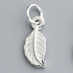 Charm bạc thái hình 1 chiếc lá treo (Có khoen tròn)