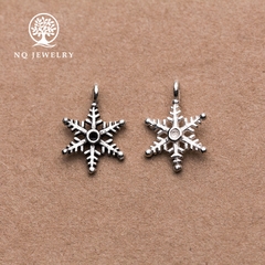 Charm bạc hình bông tuyết treo