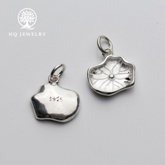 Charm bạc hình lá sen treo bạc thái