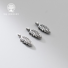 Charm bạc hình hoa và lá treo