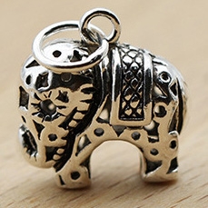 Charm bạc hình con voi nhỏ treo