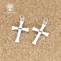 Charm bạc thái hình thánh giá treo