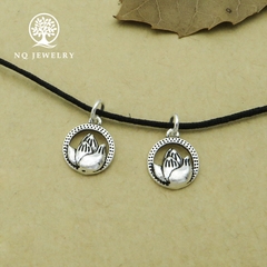Charm bạc hình hoa sen nhỏ treo