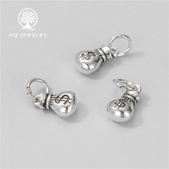 Charm bạc hình túi tiền treo