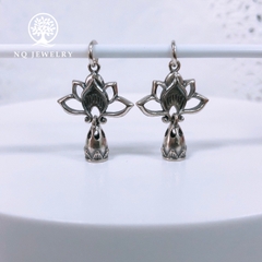 Charm bạc hình ngọn lửa treo