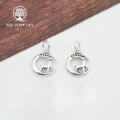 Charm hình tuần lộc treo
