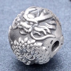 Charm bạc hình rồng xỏ ngang (thái)