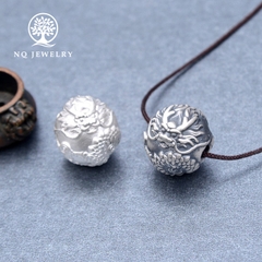 Charm bạc hình rồng xỏ ngang (thái)