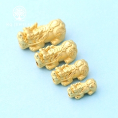 Charm bạc tỳ hưu mạ vàng
