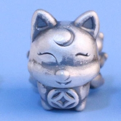 Charm bạc hồ ly 9 đuôi xỏ ngang
