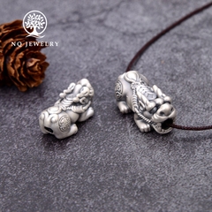 Charm bạc hình tỳ hưu