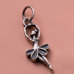 Charm bạc người múa bale treo